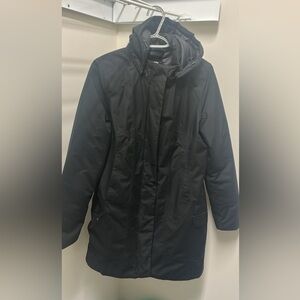 The North Face Black Hooded Winter Parka size M EUC
